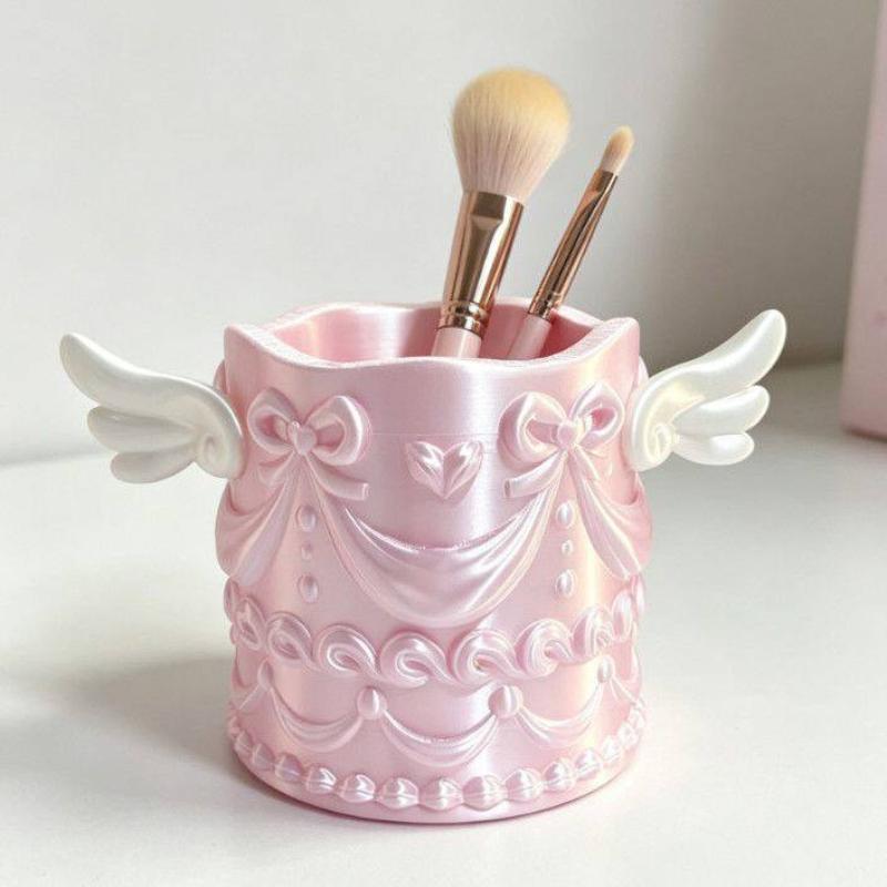 حامل فرش مكياج فاخر بتصميم أجن - مراجعة Luxury Skincare And Makeup Brands وسعره